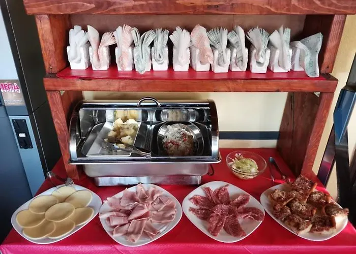 Fratelli Clemente And Ξενοδοχείο 3*